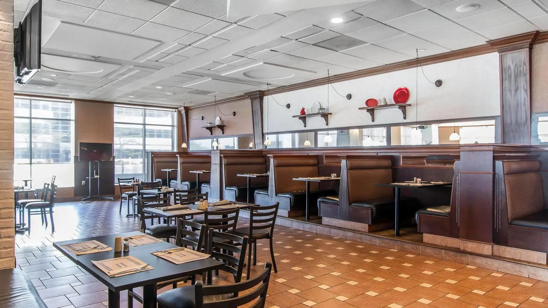Embassy Suites By Hilton Montreal Airport Pointe-Claire