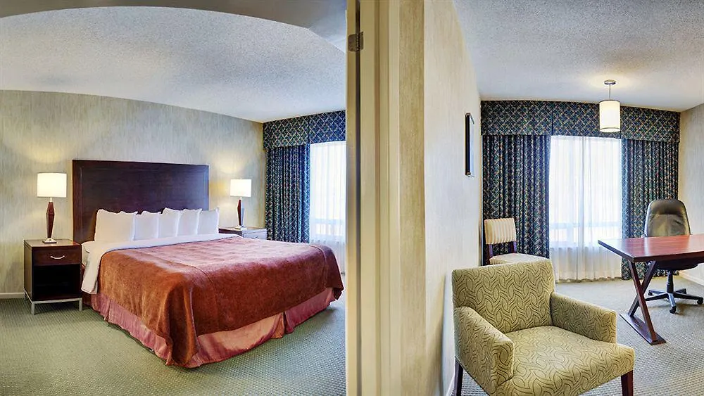 Embassy Suites By Hilton Montreal Airport Pointe-Claire